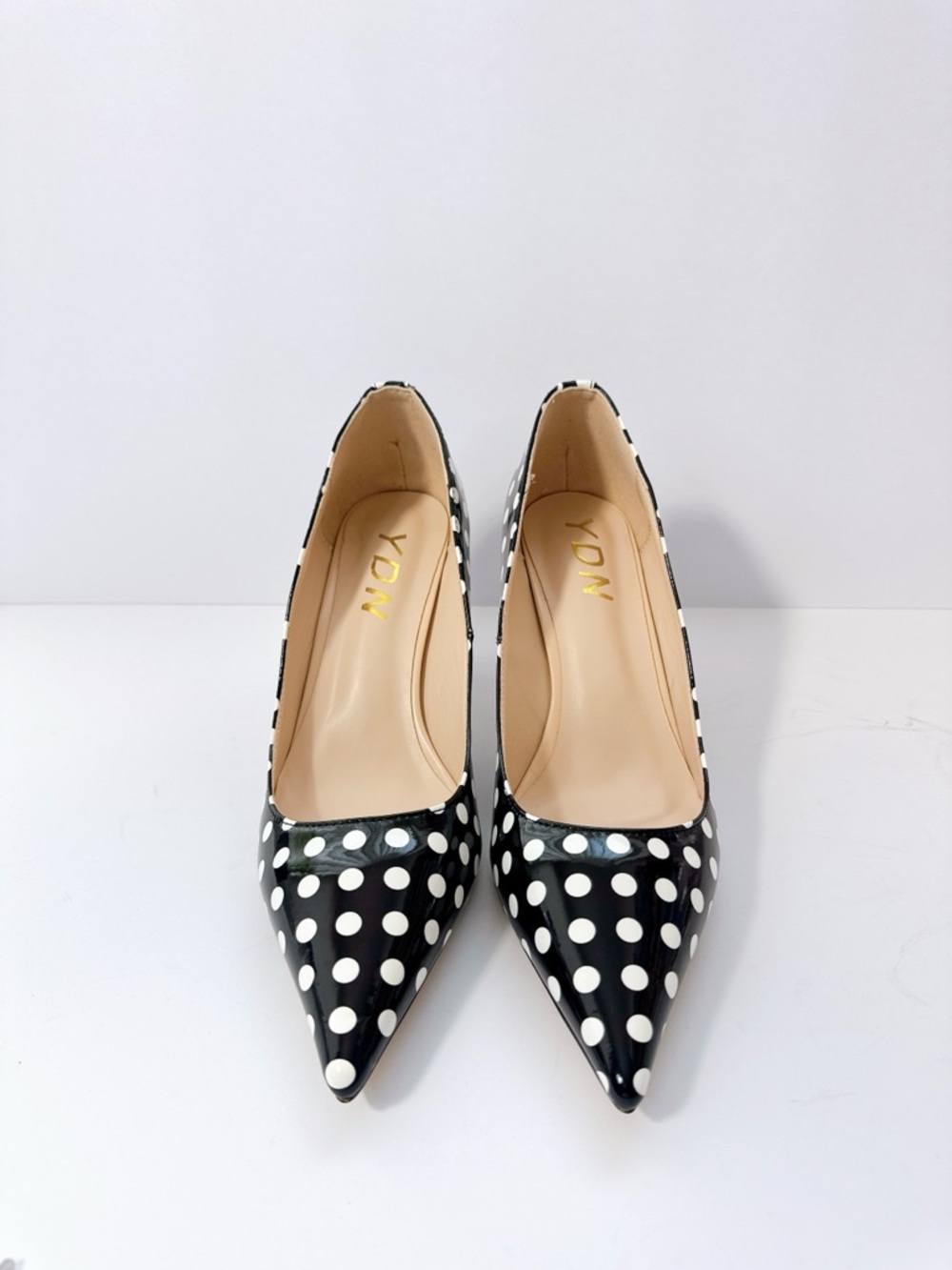 Size 11 Women’s Black White Polka Dot Patent Pointed Toe Heels Pumps YDN